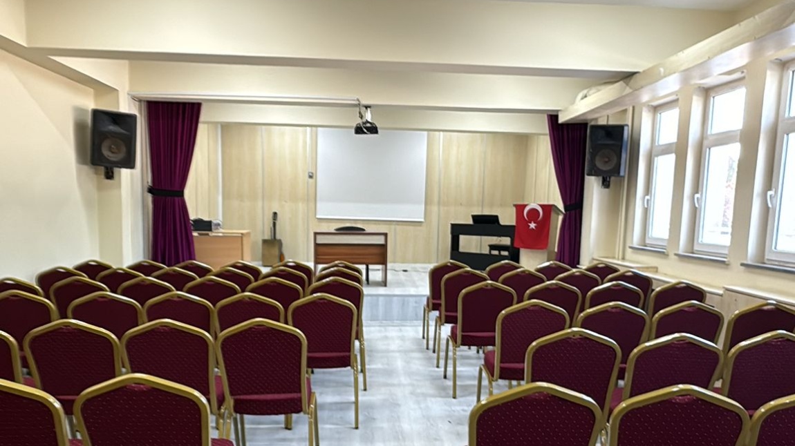 SEMİNER SALONUMUZ YENİLENDİ